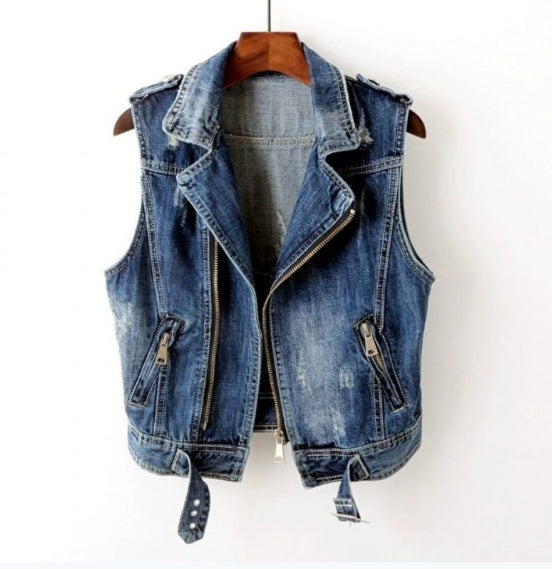 Detour Distresed Denim Vest